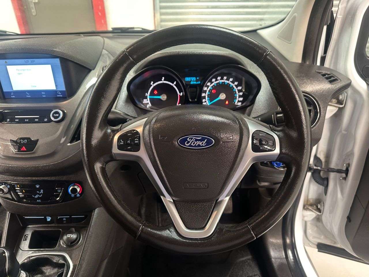 2022 FORD TRANSIT COURIER 2022 FORD TRANSIT COURIER