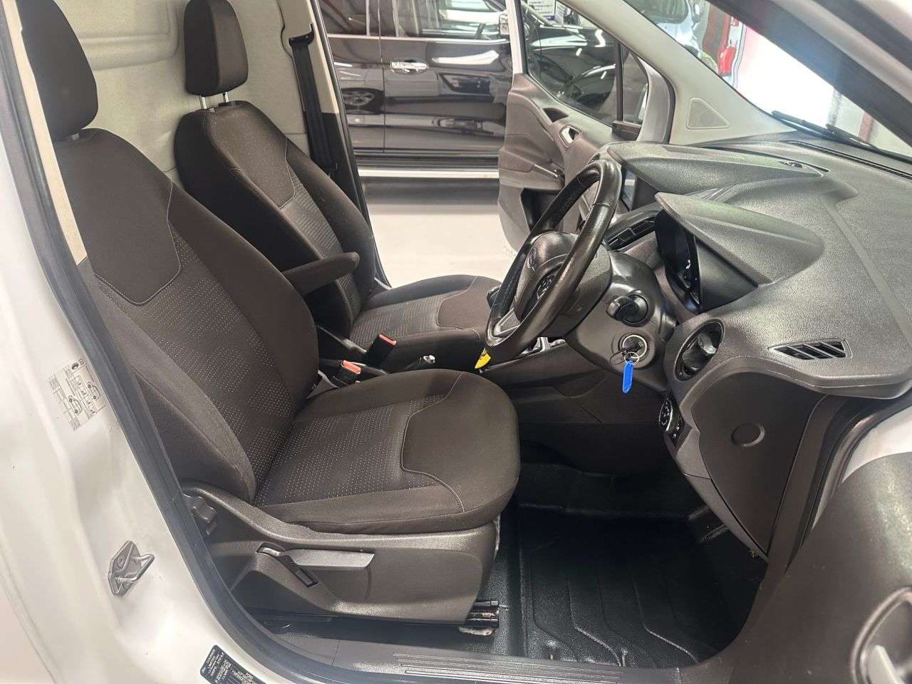 2022 FORD TRANSIT COURIER 2022 FORD TRANSIT COURIER