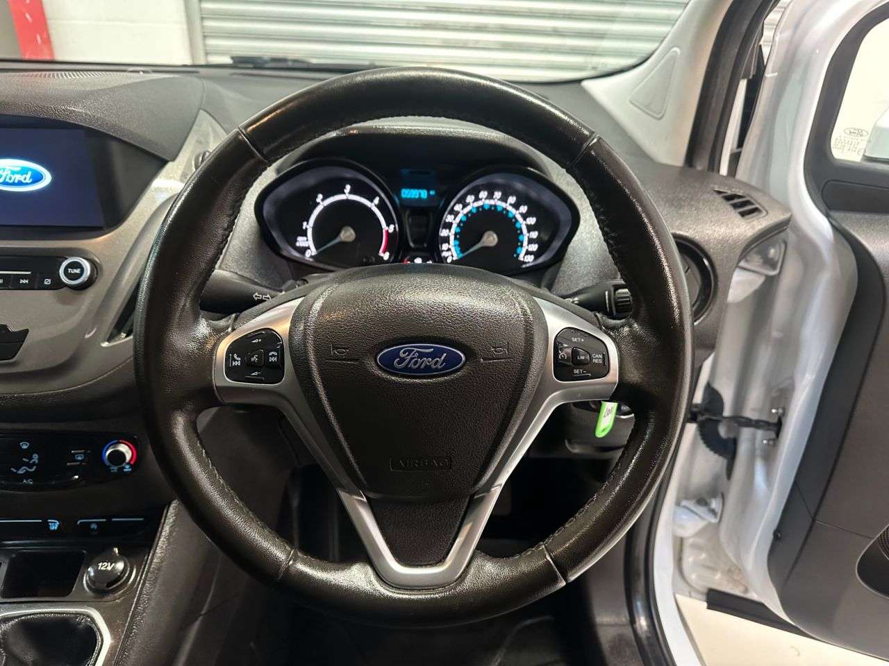 2022 FORD TRANSIT COURIER 2022 FORD TRANSIT COURIER