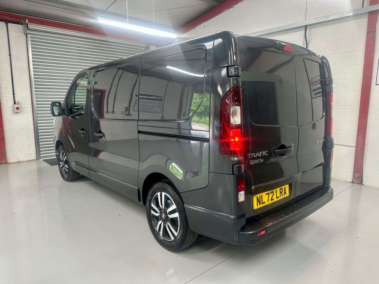 2022 RENAULT TRAFIC 2022 RENAULT TRAFIC