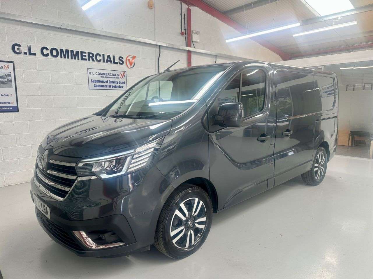 2022 RENAULT TRAFIC 2022 RENAULT TRAFIC