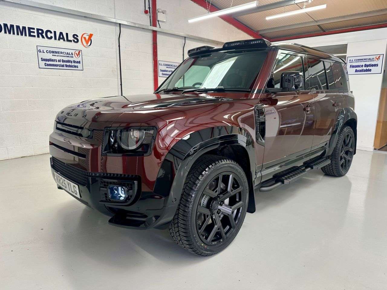 2025 LAND ROVER DEFENDER 2025 LAND ROVER DEFENDER