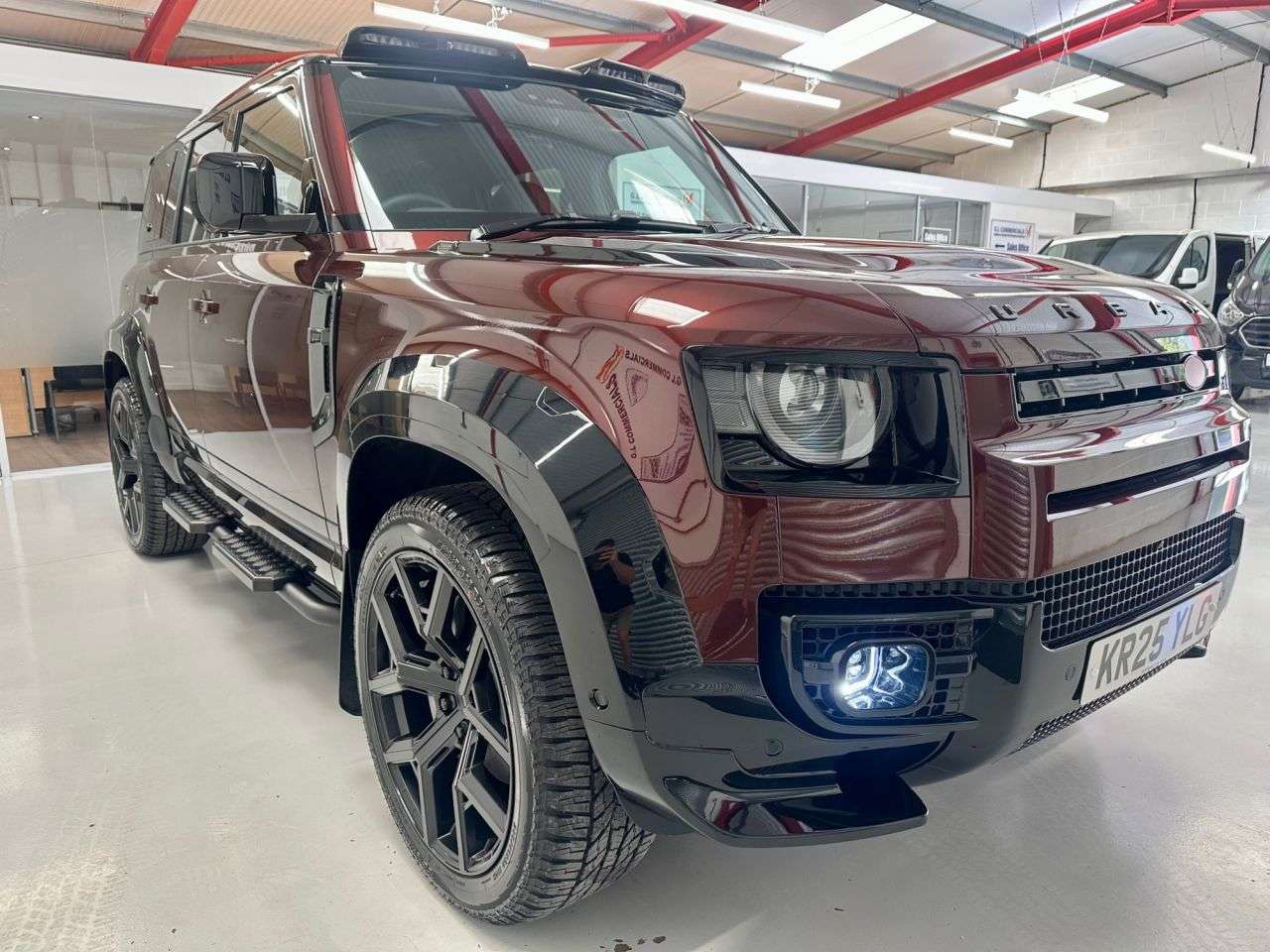 2025 LAND ROVER DEFENDER 2025 LAND ROVER DEFENDER