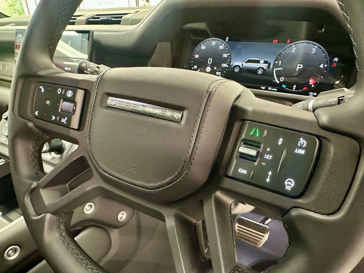 2025 LAND ROVER DEFENDER 2025 LAND ROVER DEFENDER