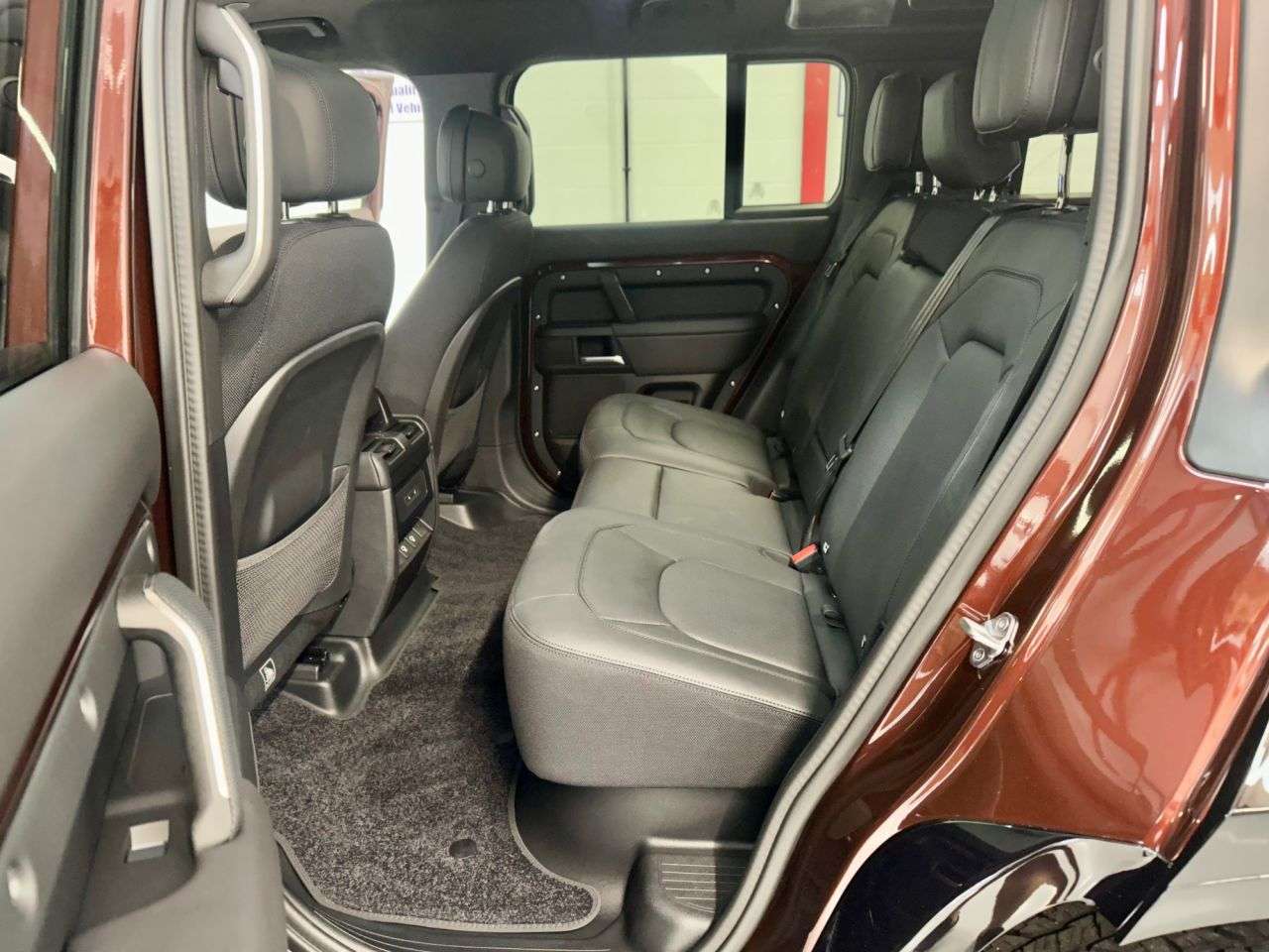 2025 LAND ROVER DEFENDER 2025 LAND ROVER DEFENDER