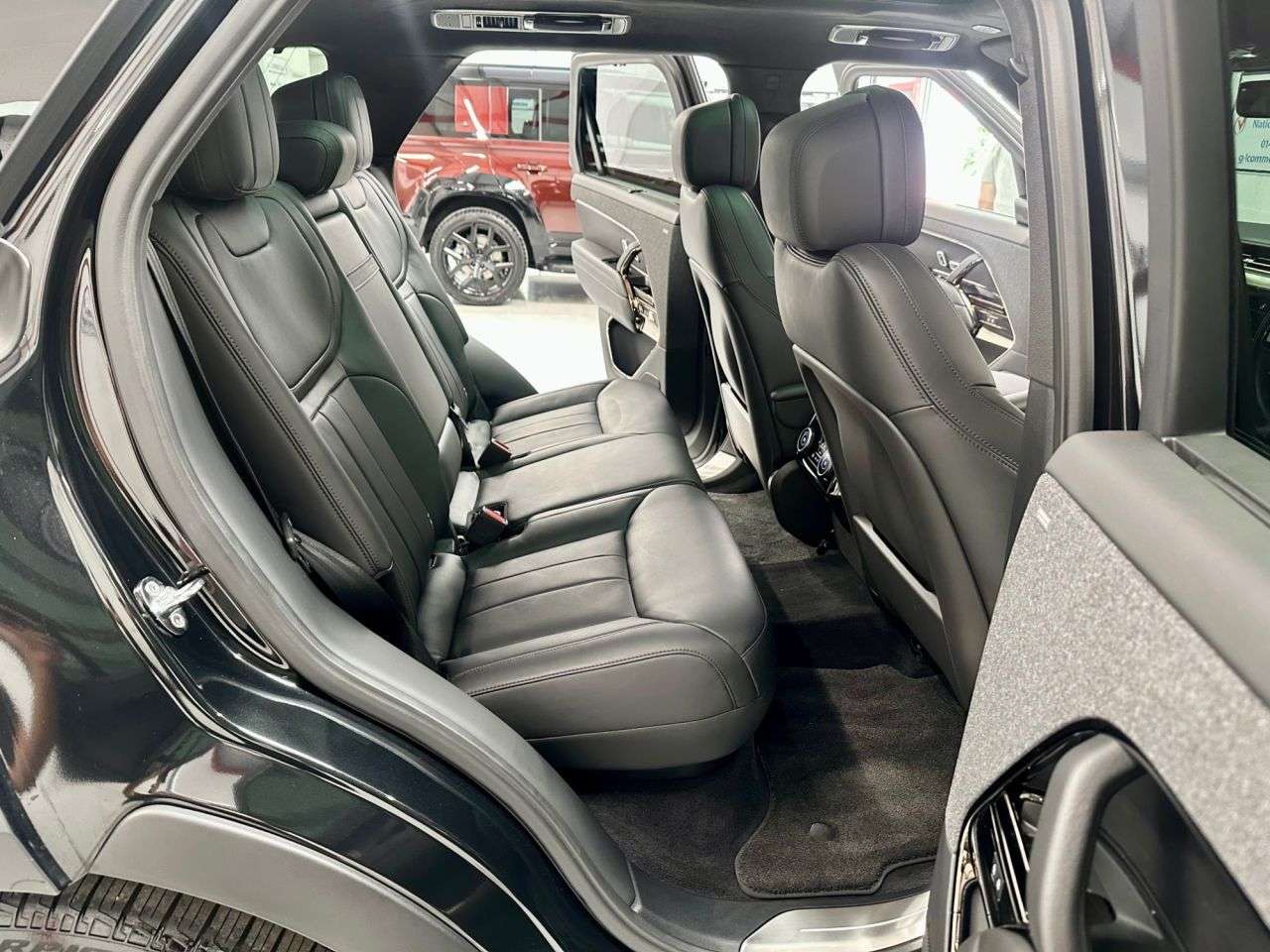 2025 LAND ROVER DEFENDER 2025 LAND ROVER DEFENDER