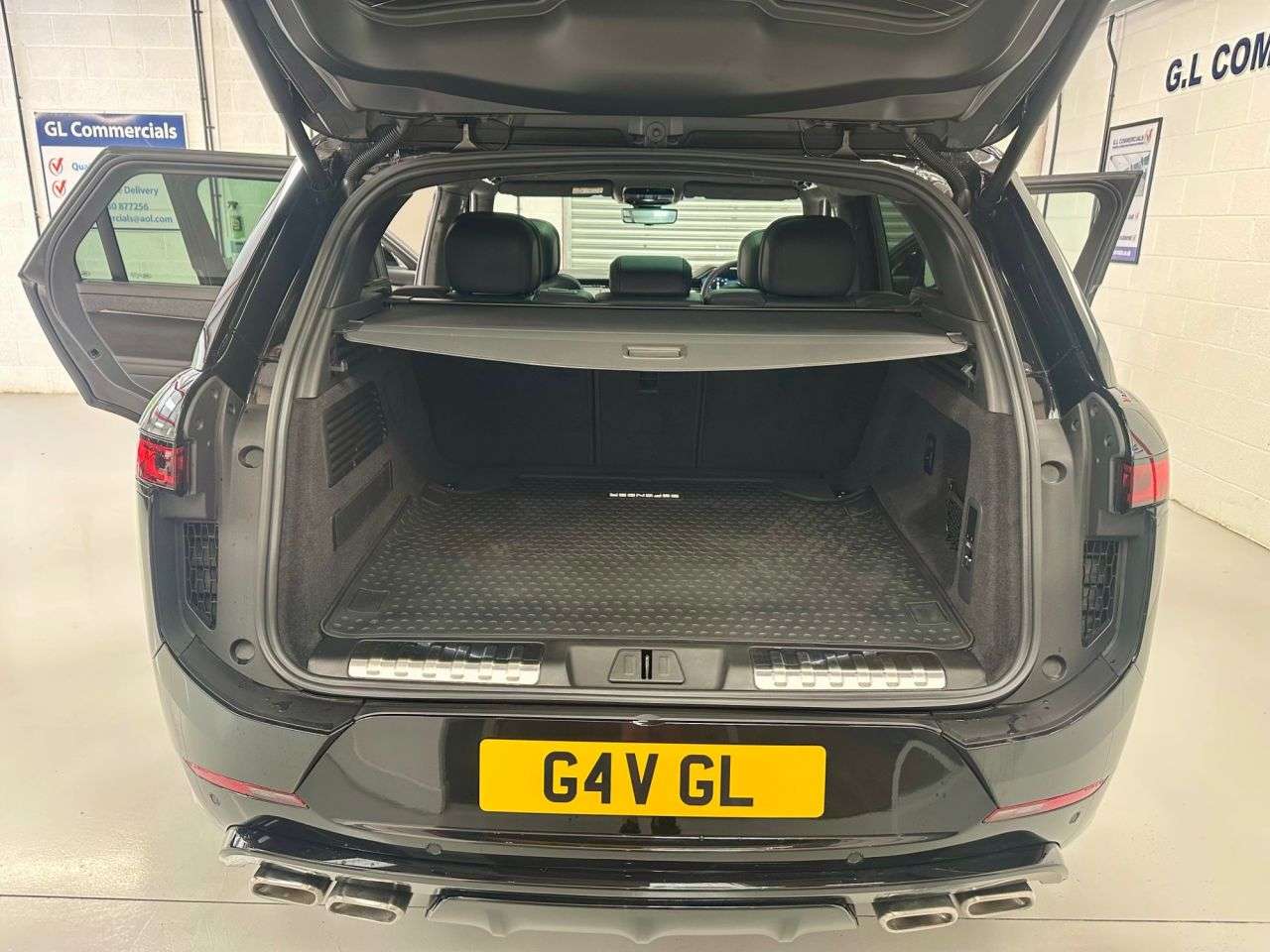 2025 LAND ROVER DEFENDER 2025 LAND ROVER DEFENDER