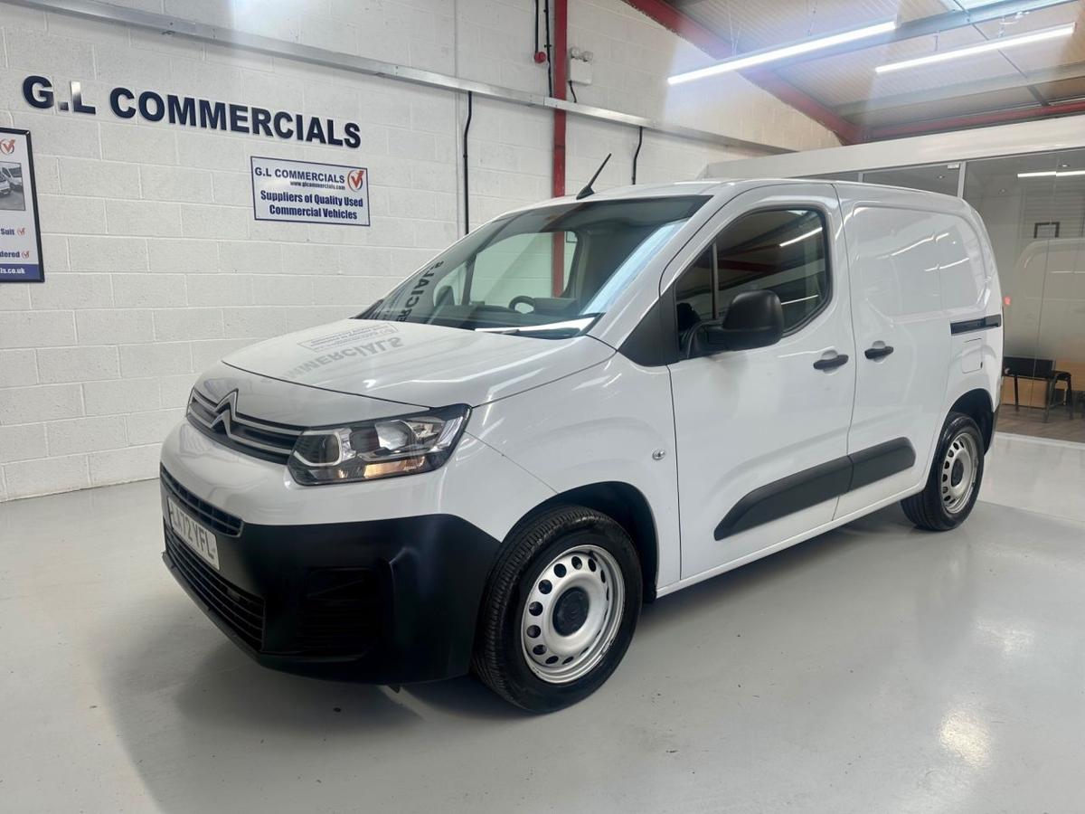 Check out this Citroen Berlingo 2022 Diesel Manual