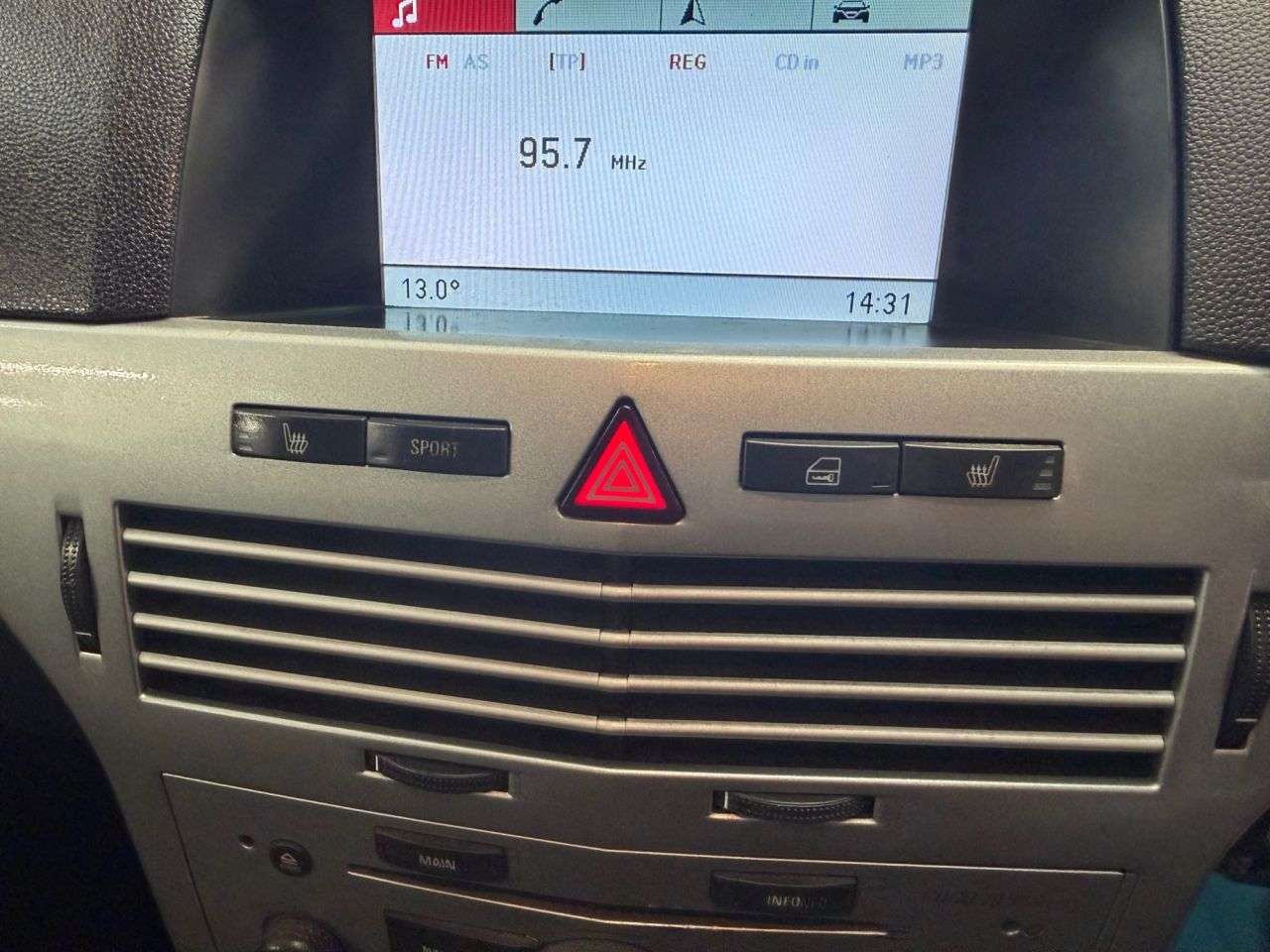 2010 VAUXHALL ASTRA VAN 2010 VAUXHALL ASTRA VAN