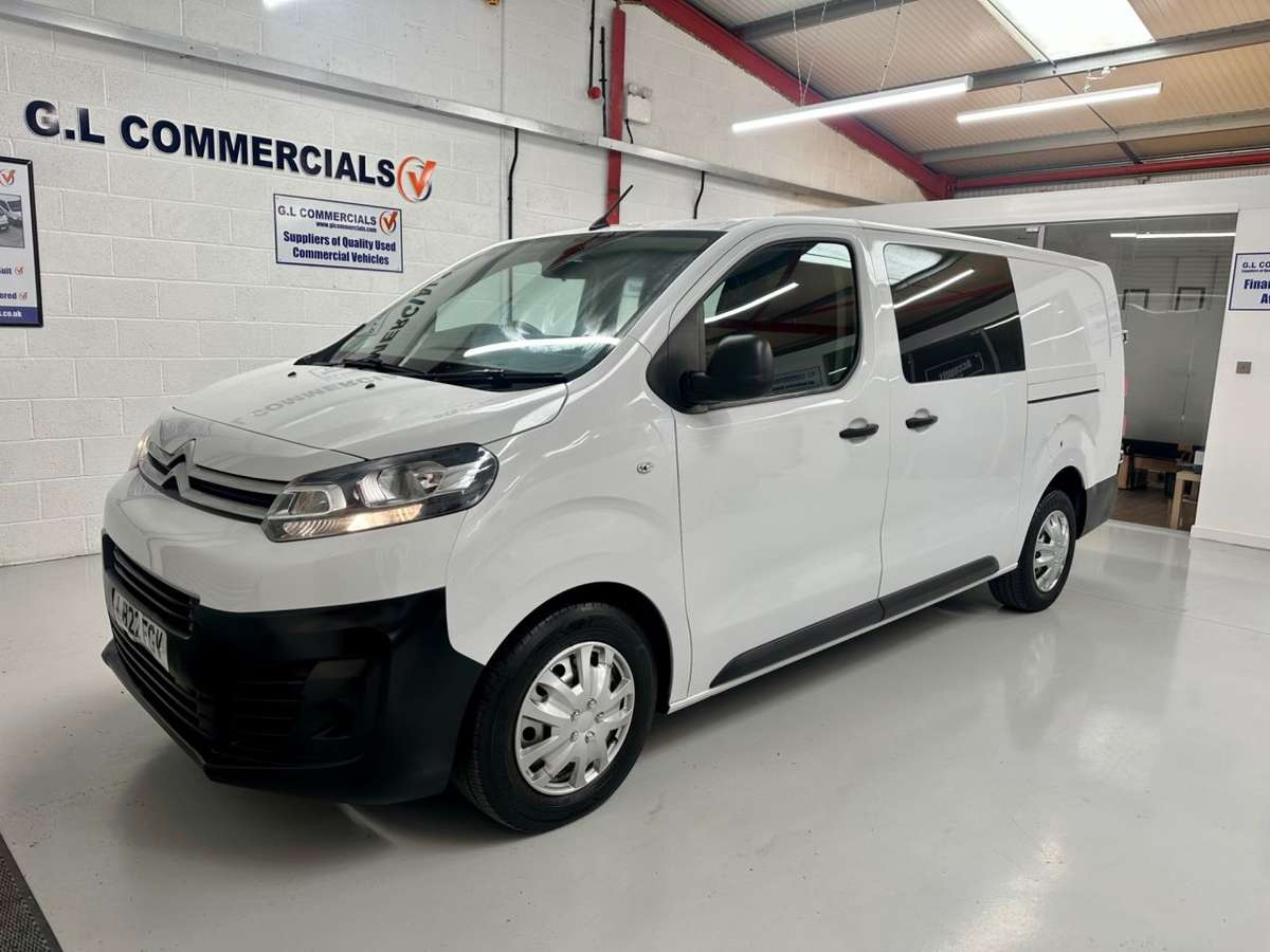 Check out this Citroen Dispatch 2022 Diesel Manual
