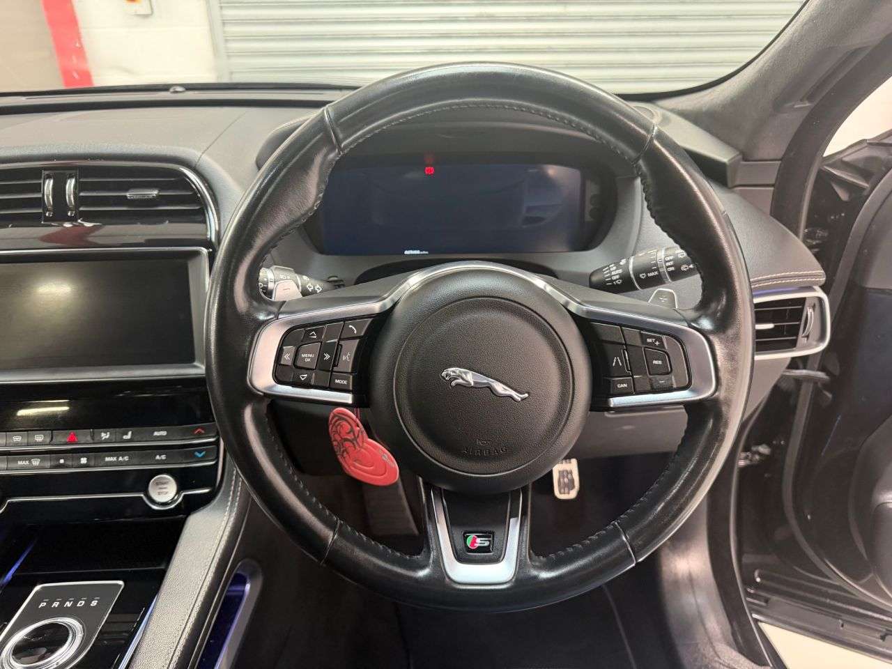 2020 JAGUAR F-PACE 2020 JAGUAR F-PACE