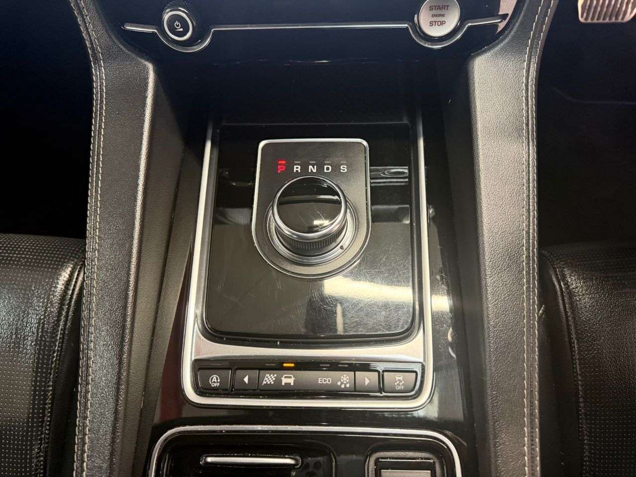 2020 JAGUAR F-PACE 2020 JAGUAR F-PACE