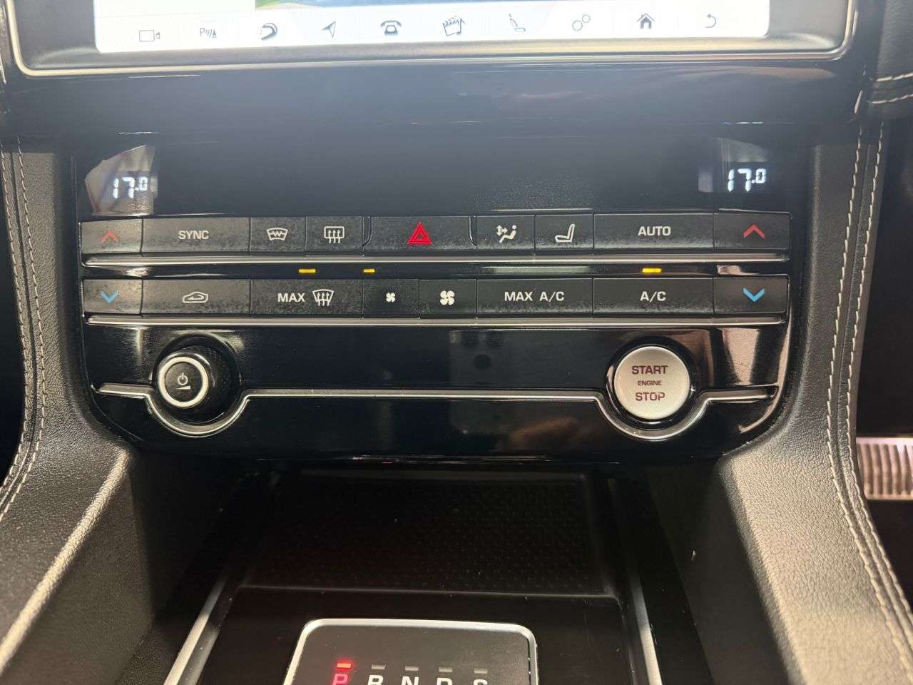 2020 JAGUAR F-PACE 2020 JAGUAR F-PACE