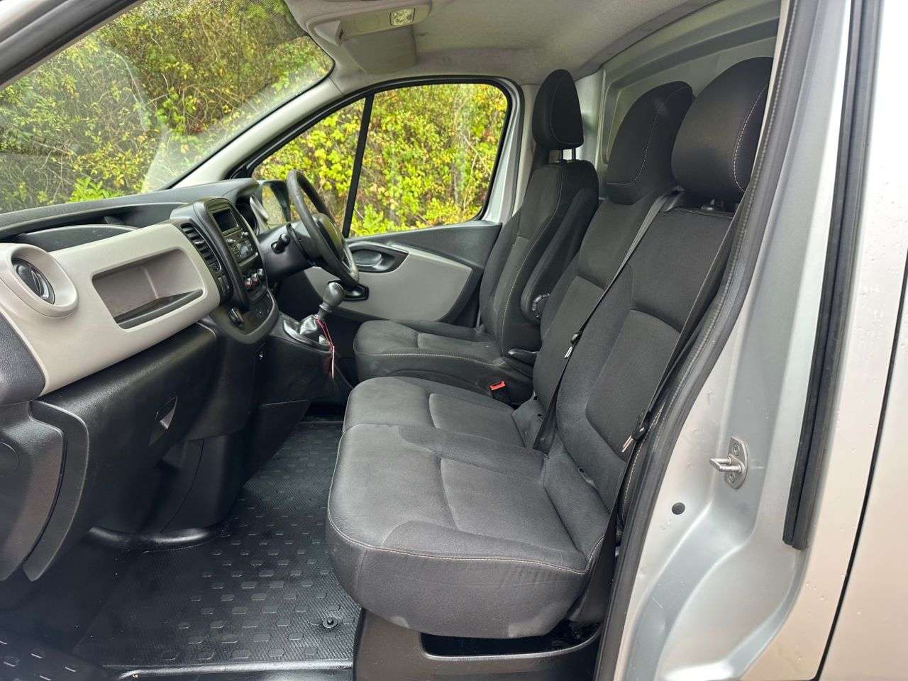 2016 RENAULT TRAFIC 2016 RENAULT TRAFIC