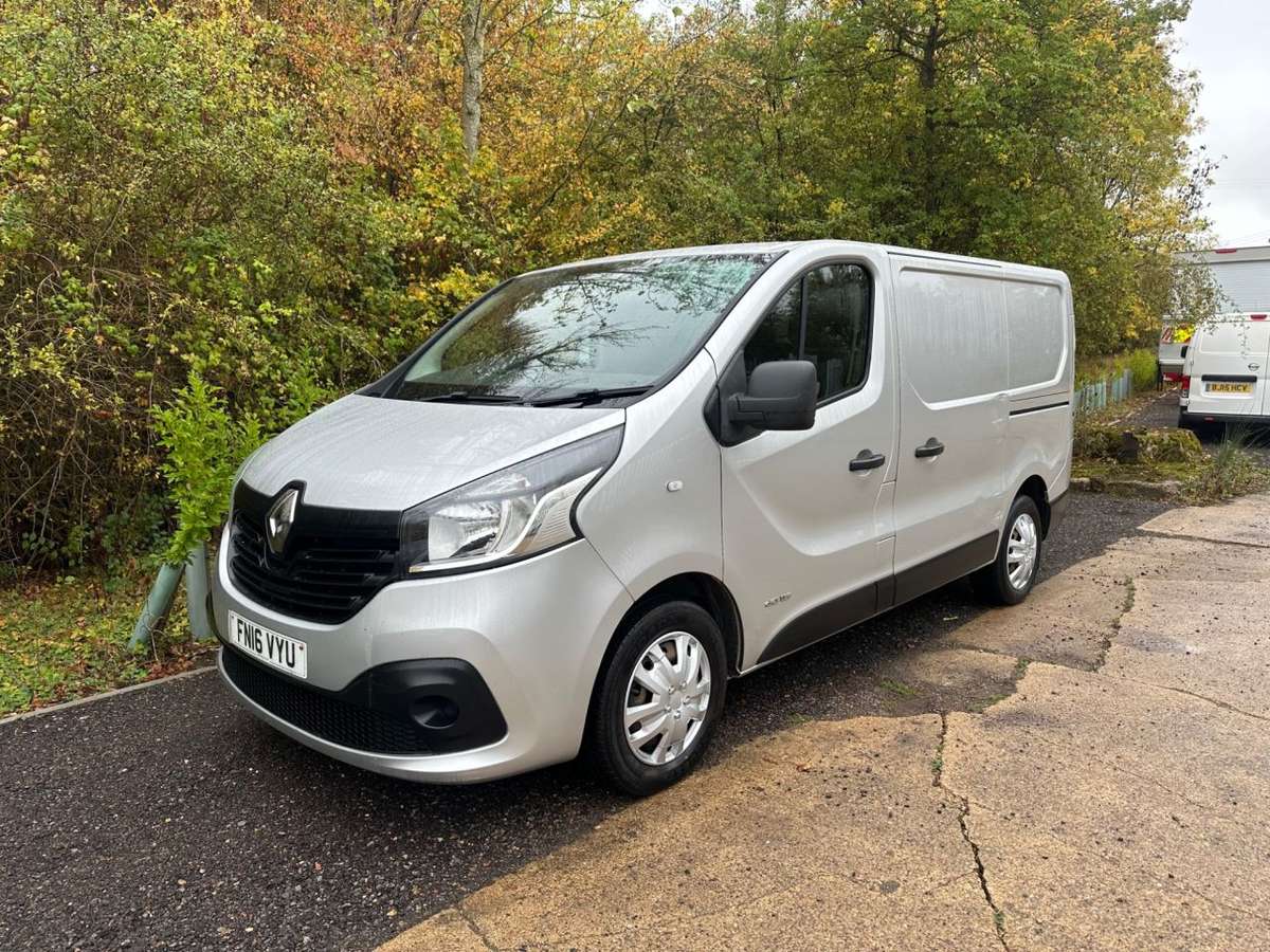 Check out this Renault Trafic 2016 Diesel Manual