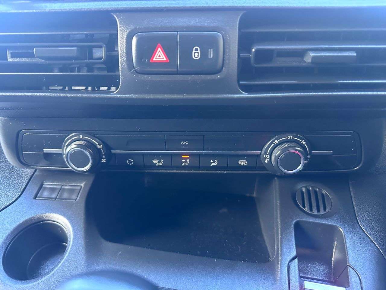 2020 PEUGEOT PARTNER 2020 PEUGEOT PARTNER