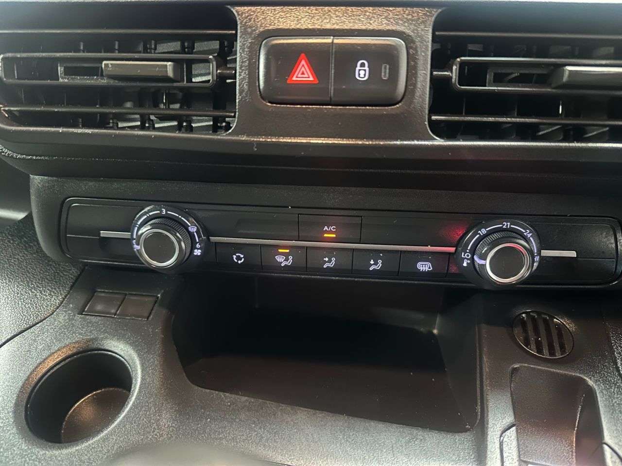 2023 PEUGEOT PARTNER 2023 PEUGEOT PARTNER