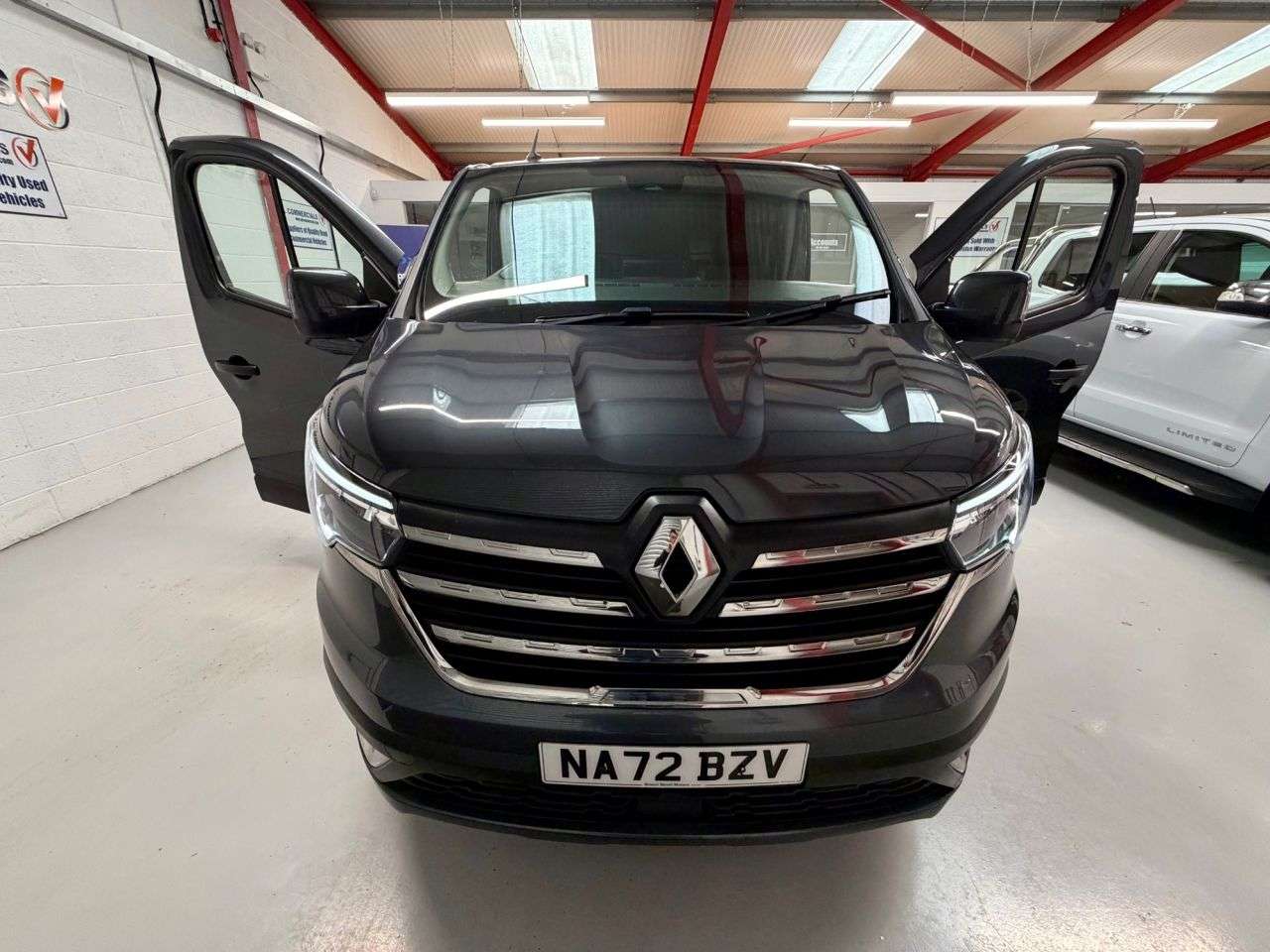 2022 RENAULT TRAFIC 2022 RENAULT TRAFIC