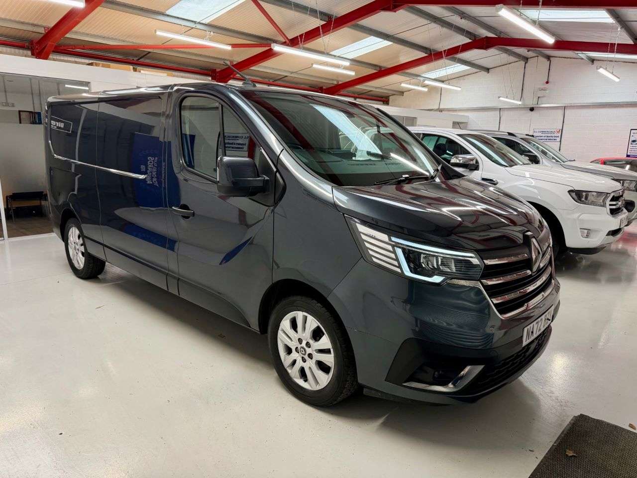2022 RENAULT TRAFIC 2022 RENAULT TRAFIC