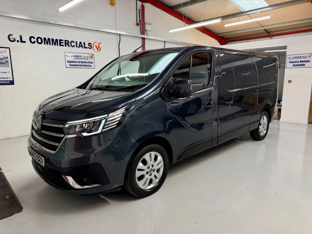 Check out this Renault Trafic 2022 Diesel Manual