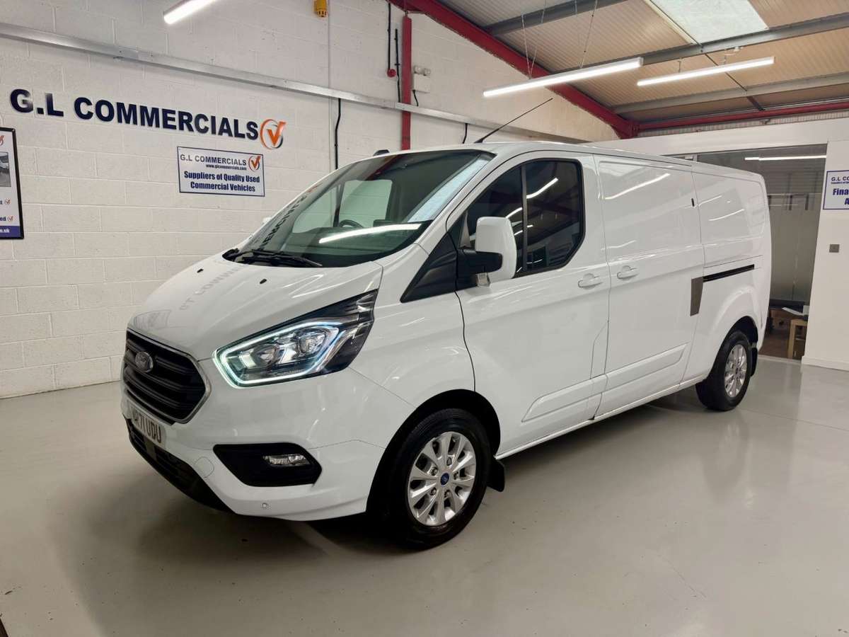 Check out this Ford Transit Custom 2021 Diesel Manual