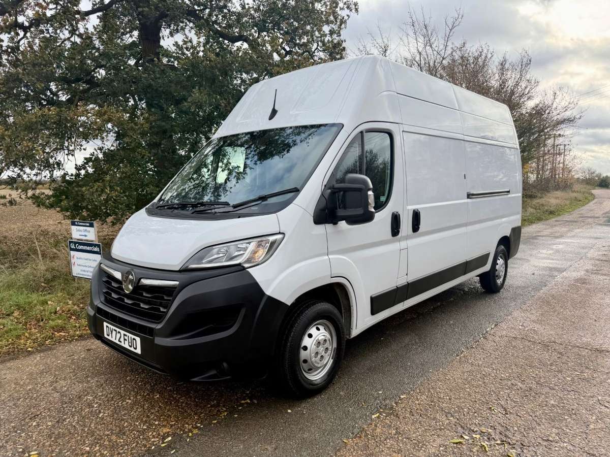 Check out this Vauxhall Movano 2022 Diesel Manual