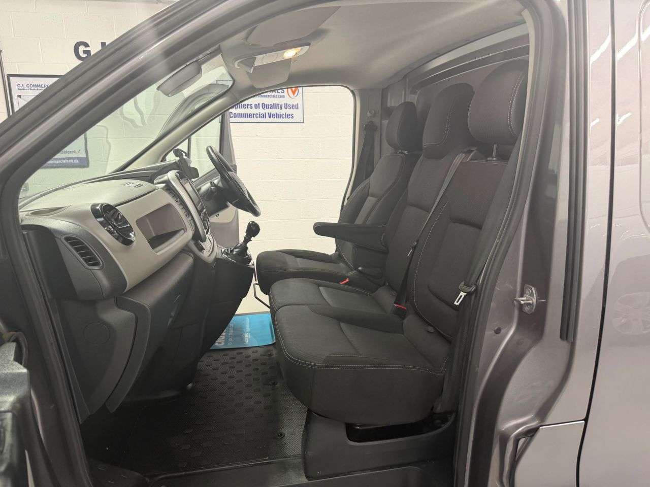 2019 RENAULT TRAFIC 2019 RENAULT TRAFIC