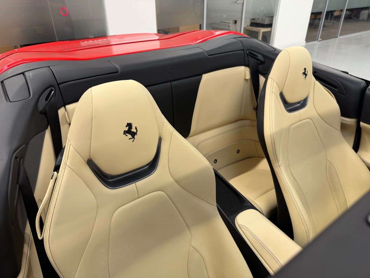 2020 FERRARI PORTOFINO 2020 FERRARI PORTOFINO