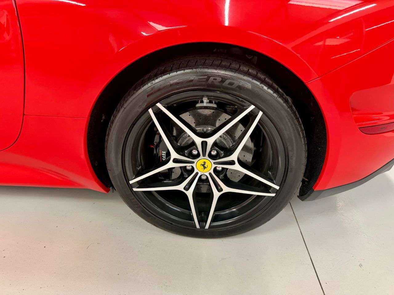 2015 FERRARI CALIFORNIA 2015 FERRARI CALIFORNIA