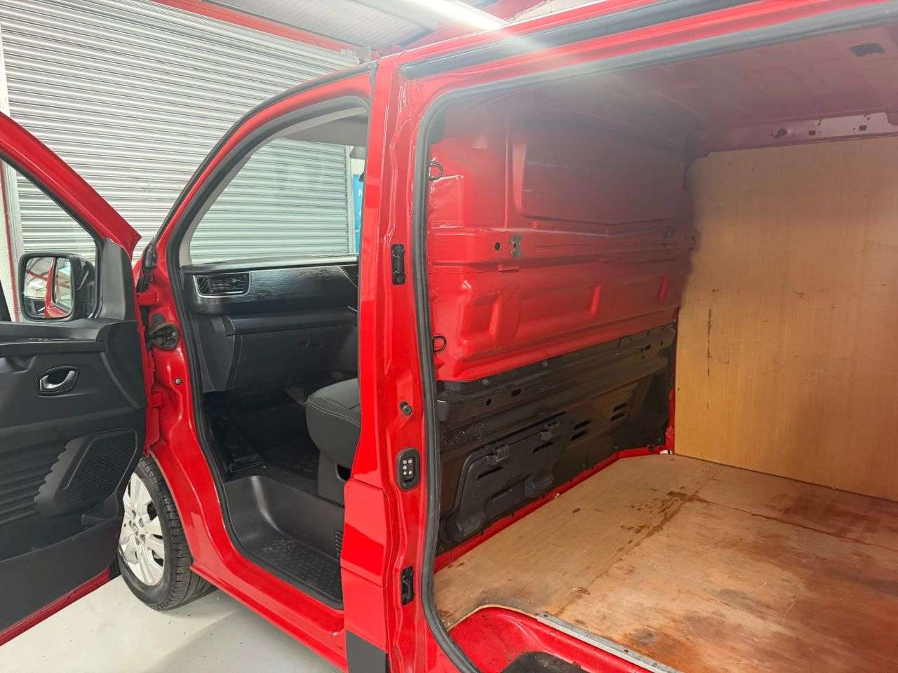 2022 RENAULT TRAFIC 2022 RENAULT TRAFIC