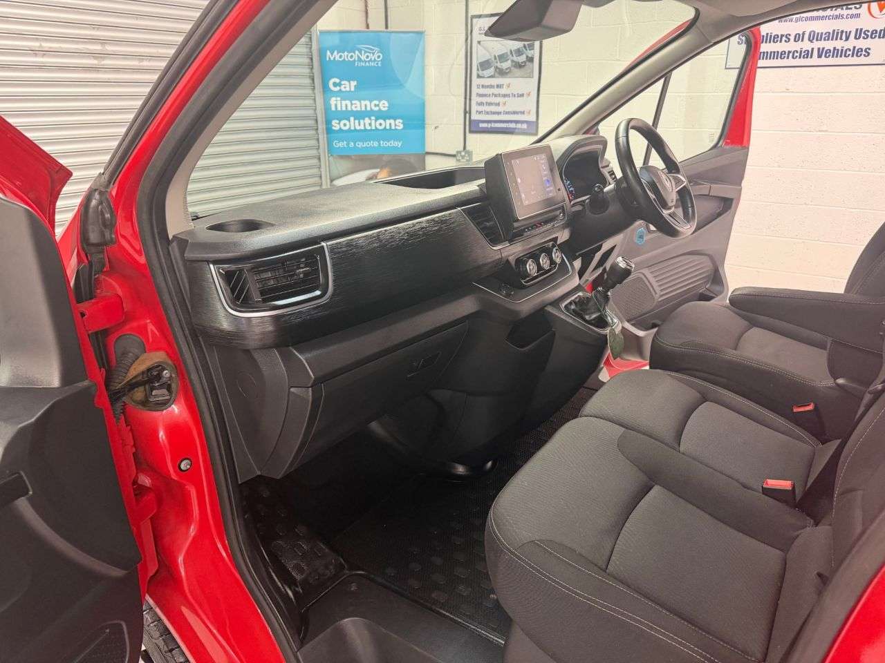 2022 RENAULT TRAFIC 2022 RENAULT TRAFIC