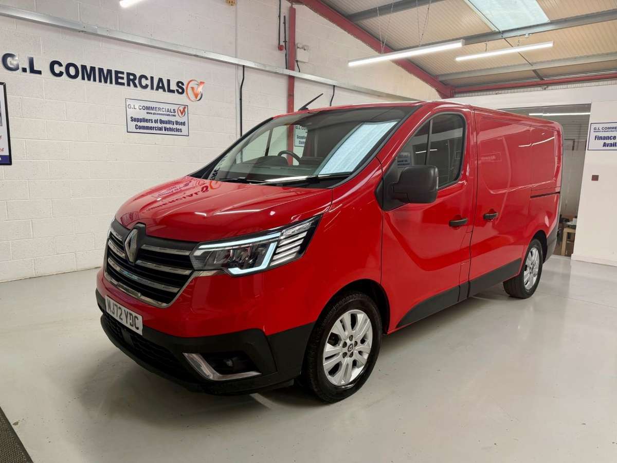 Check out this Renault Trafic 2022 Diesel Manual