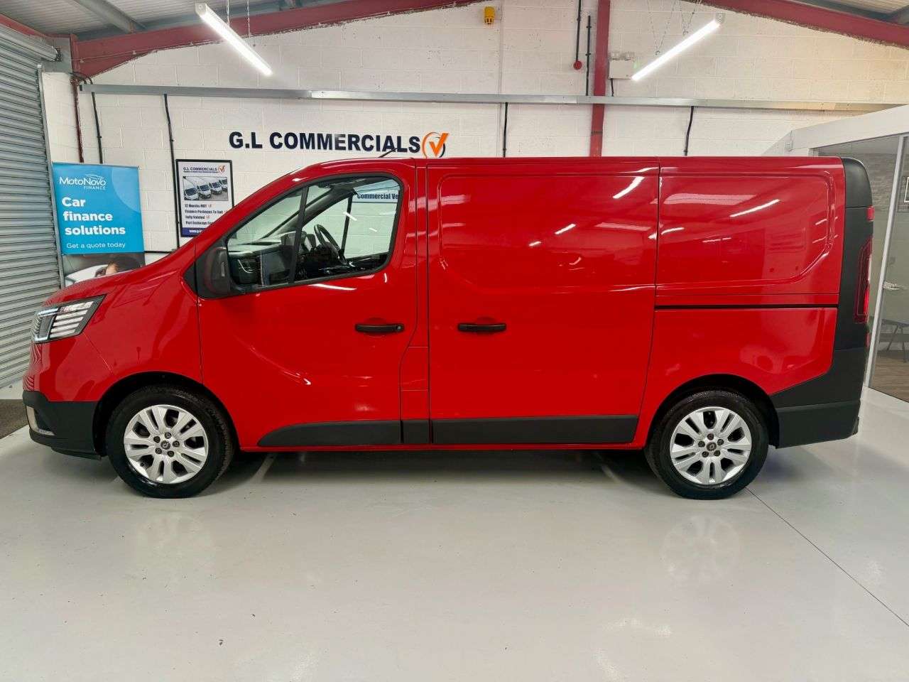 2022 RENAULT TRAFIC 2022 RENAULT TRAFIC