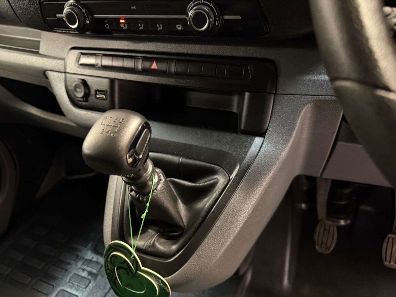 2022 VAUXHALL VIVARO 2022 VAUXHALL VIVARO