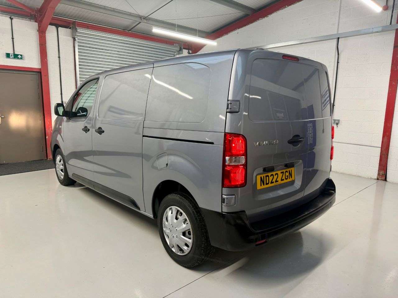 A 2022 VAUXHALL VIVARO 1.5 Turbo D 2900 Dynamic 6dr L1 SWB Euro 6 100 BHP * 19,543 * 1 OWNER | EX A 2022 VAUXHALL VIVARO 1.5 Turbo D 2900 Dynamic 6dr L1 SWB Euro 6 100 BHP * 19,543 * 1 OWNER | EX