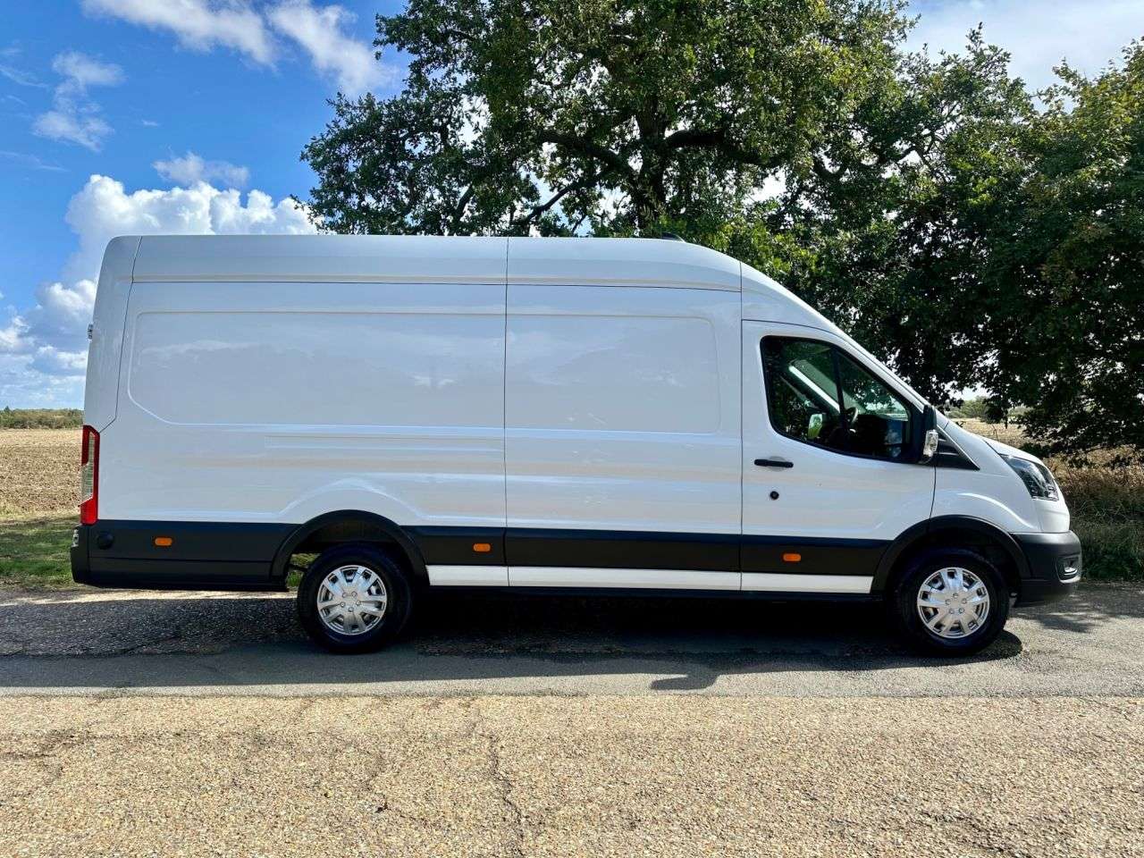 A 2023 FORD TRANSIT Jumbo L4 Xlwb 2.0 350 EcoBlue Leader RWD L4 H3 Euro 6 * JUMBO L4 XLWB * 1 O A 2023 FORD TRANSIT Jumbo L4 Xlwb 2.0 350 EcoBlue Leader RWD L4 H3 Euro 6 * JUMBO L4 XLWB * 1 O