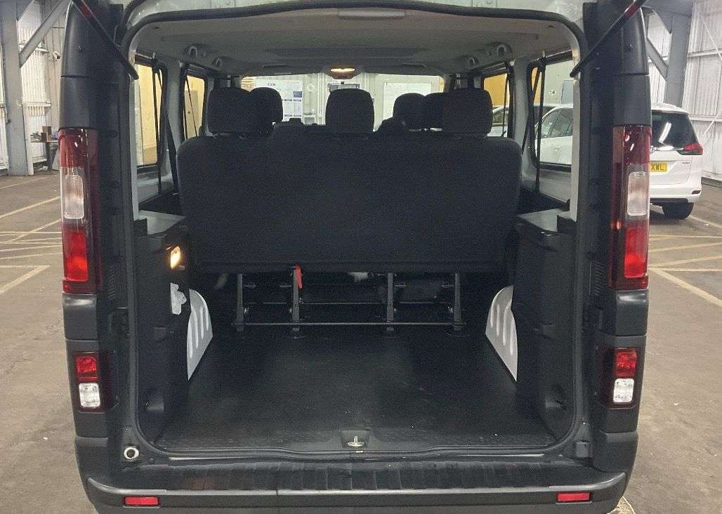 2017 RENAULT TRAFIC 2017 RENAULT TRAFIC