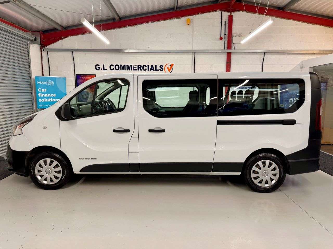 A 2017 RENAULT TRAFIC Minibus 1.6 dCi ENERGY 29 Business Minibus 5dr LWB Euro 6 9 Seat * 15,832 A A 2017 RENAULT TRAFIC Minibus 1.6 dCi ENERGY 29 Business Minibus 5dr LWB Euro 6 9 Seat * 15,832 A