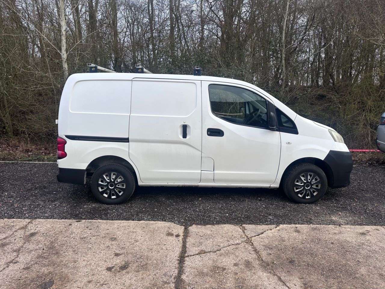 2011 NISSAN NV200 2011 NISSAN NV200