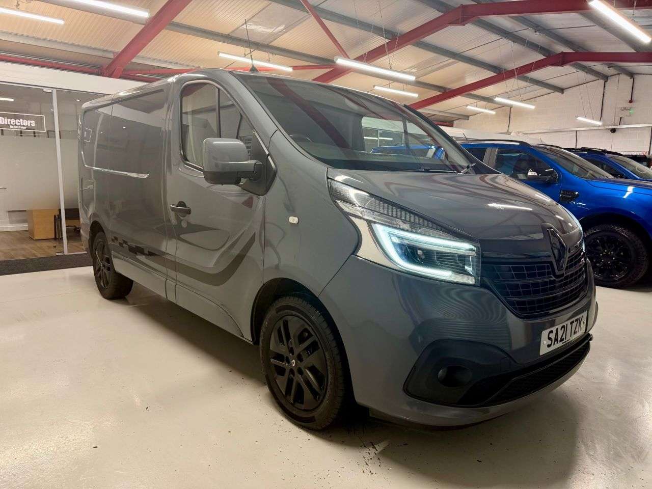 2021 RENAULT TRAFIC 2021 RENAULT TRAFIC