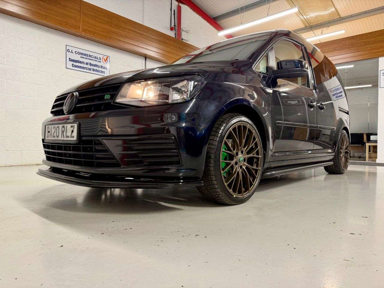 A 2020 VOLKSWAGEN CADDY 2.0 TDI C20 R-Line SWB Euro 6 * R-LINE EDITION * 1 OWNER | FSH | 2 KEYS | A 2020 VOLKSWAGEN CADDY 2.0 TDI C20 R-Line SWB Euro 6 * R-LINE EDITION * 1 OWNER | FSH | 2 KEYS |