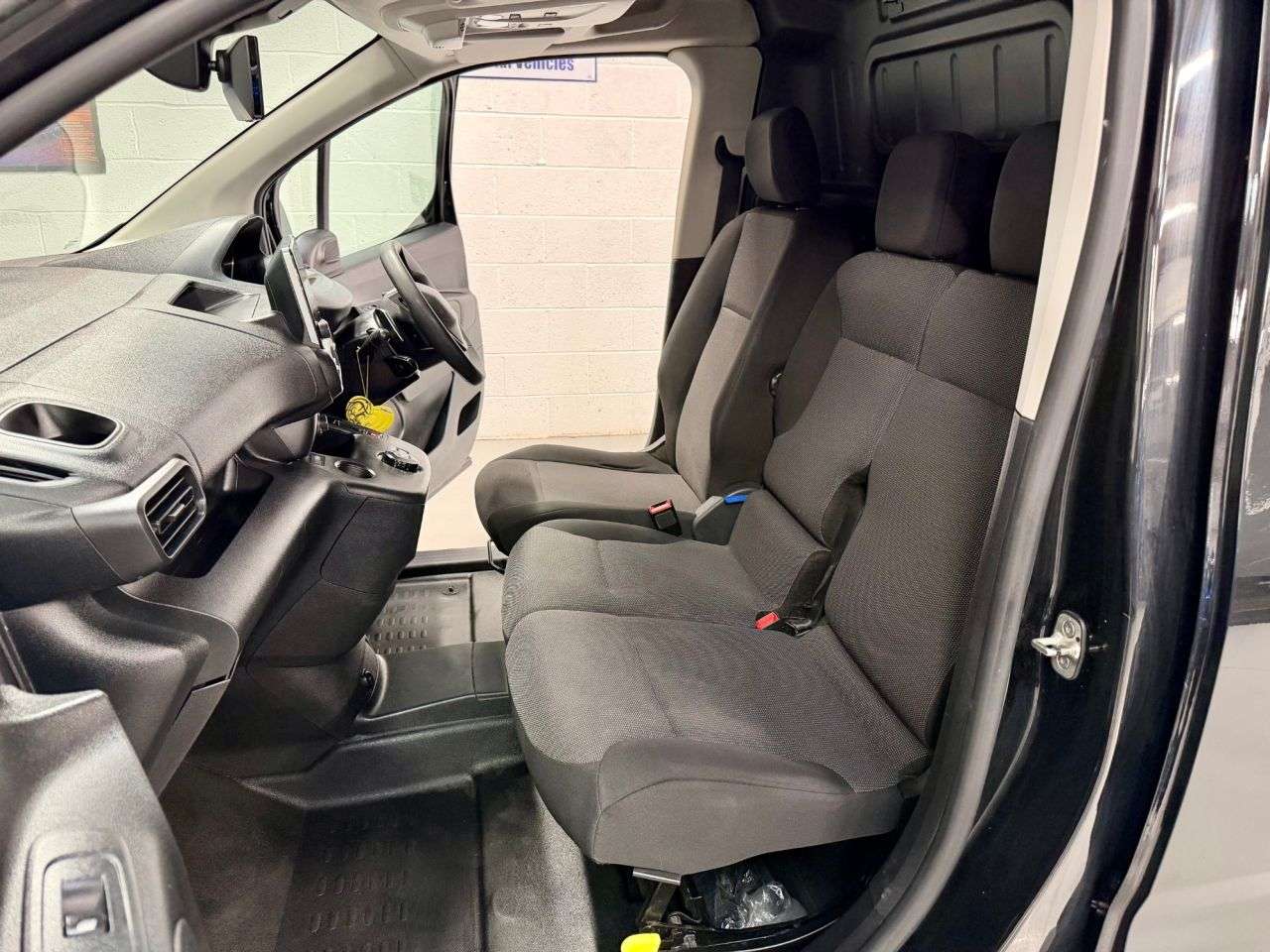 2021 PEUGEOT PARTNER 2021 PEUGEOT PARTNER