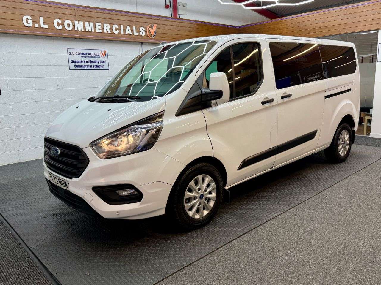 A 2023 FORD TRANSIT CUSTOM Automatic 2.0 320 EcoBlue Trend Minibus Auto L2 H1 * AUTOMATIC * 1 OWNER | A 2023 FORD TRANSIT CUSTOM Automatic 2.0 320 EcoBlue Trend Minibus Auto L2 H1 * AUTOMATIC * 1 OWNER |