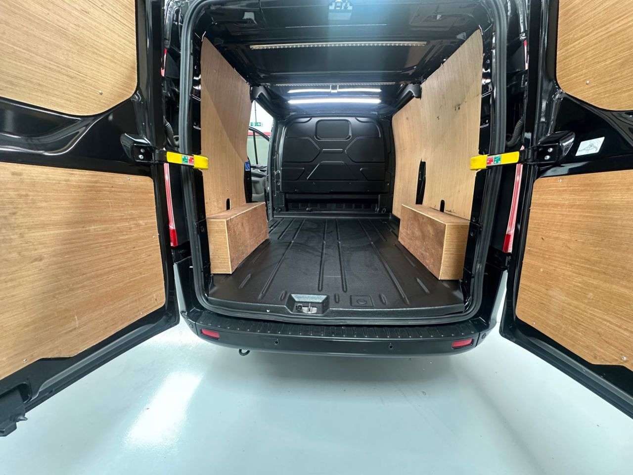 2023 FORD TRANSIT CUSTOM 2023 FORD TRANSIT CUSTOM
