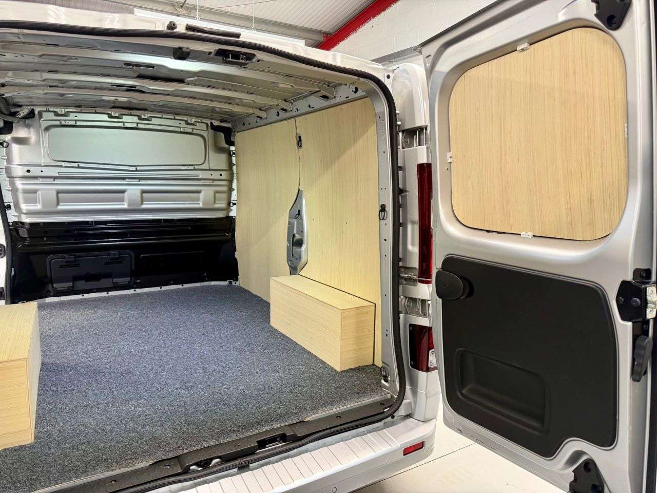 2020 RENAULT TRAFIC 2020 RENAULT TRAFIC