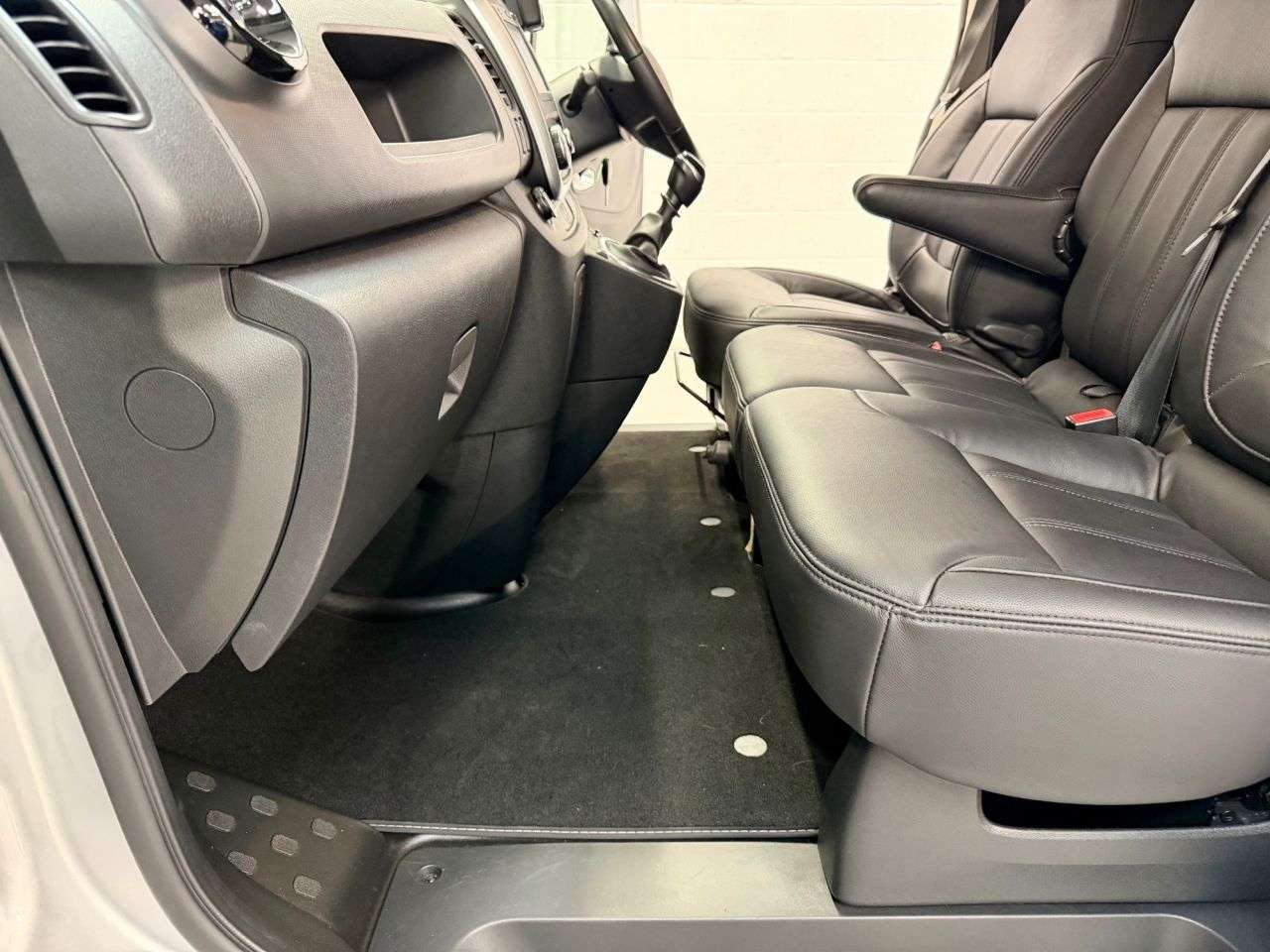 2020 RENAULT TRAFIC 2020 RENAULT TRAFIC