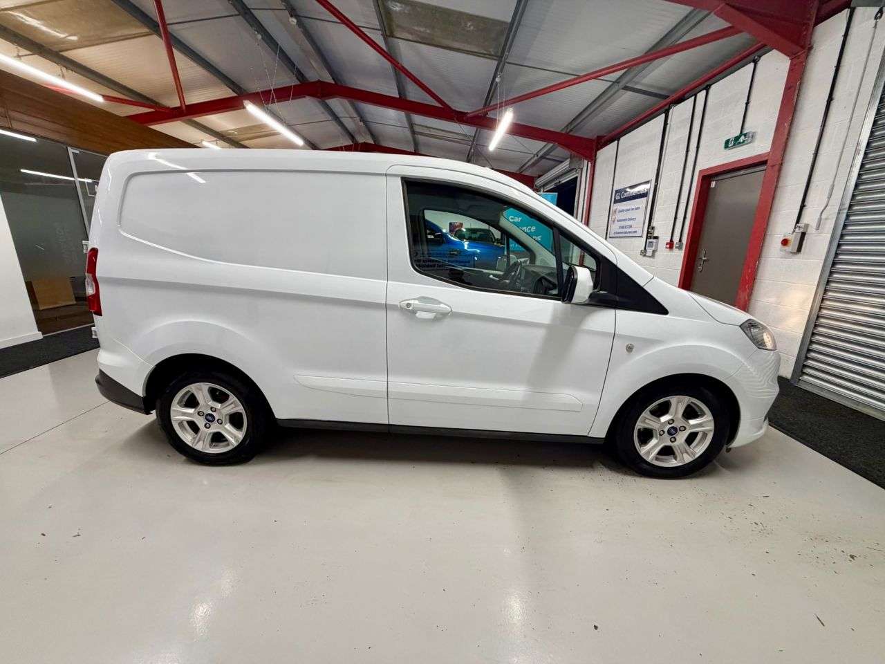 2022 FORD TRANSIT COURIER 2022 FORD TRANSIT COURIER