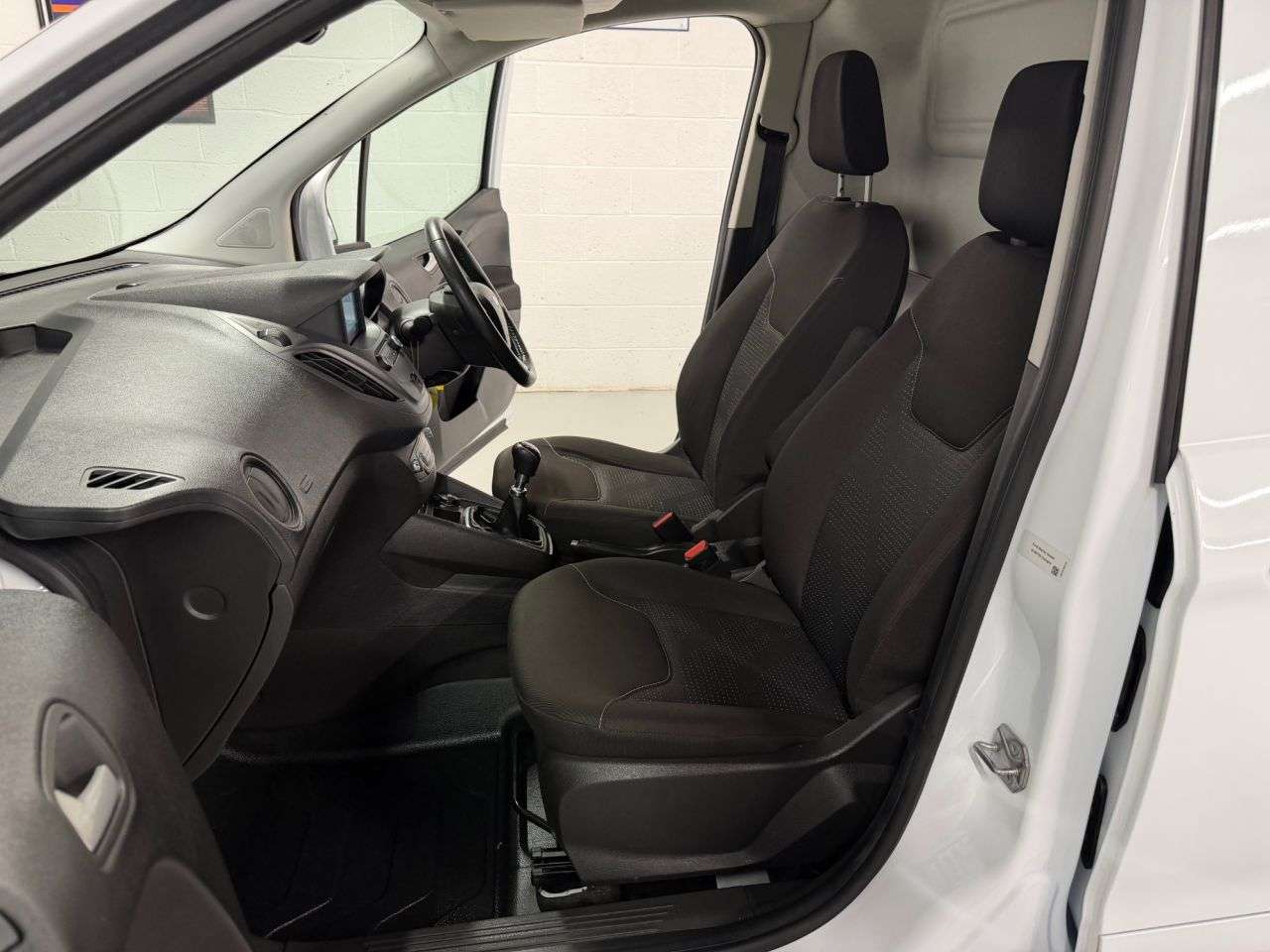 2022 FORD TRANSIT COURIER 2022 FORD TRANSIT COURIER