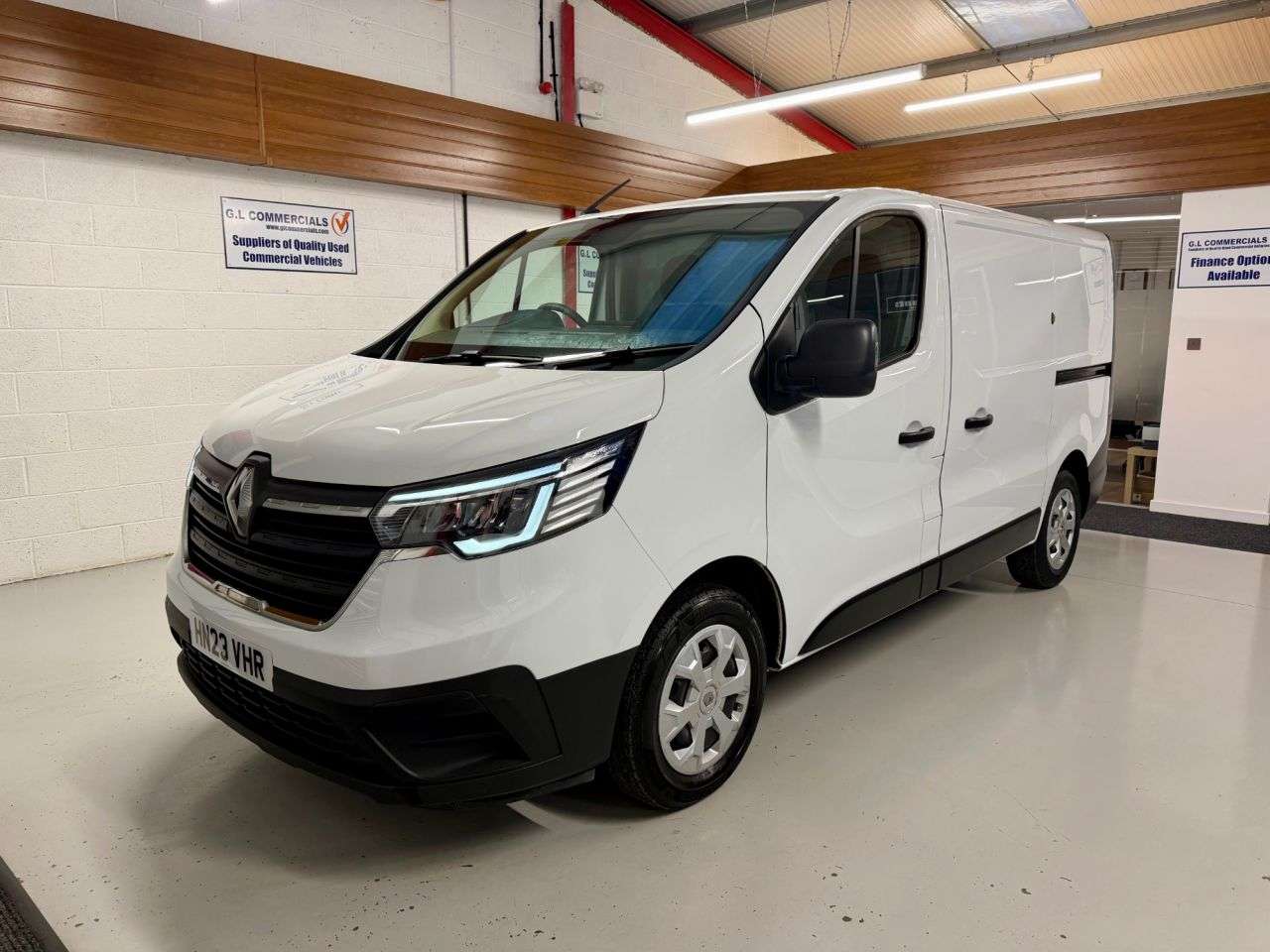 A 2023 RENAULT TRAFIC 2.0 dCi Blue SL28 Business Panel Van L1 SWB * AIR CON 1 OWNER FSH * 1 OWNER A 2023 RENAULT TRAFIC 2.0 dCi Blue SL28 Business Panel Van L1 SWB * AIR CON 1 OWNER FSH * 1 OWNER