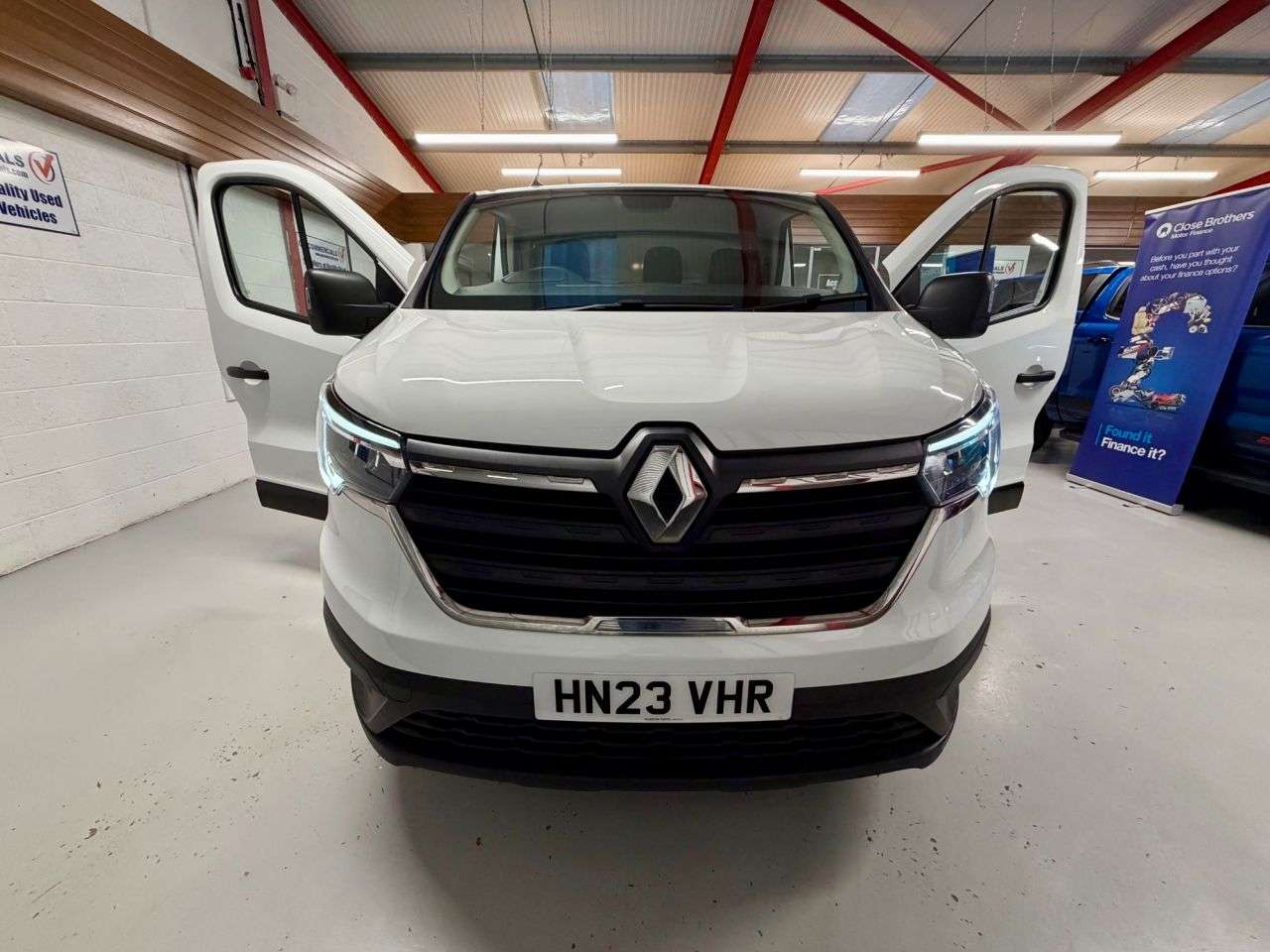 2023 RENAULT TRAFIC 2023 RENAULT TRAFIC